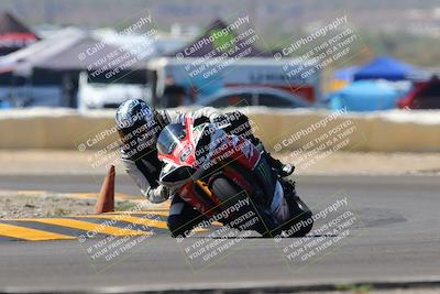 media/Oct-09-2022-SoCal Trackdays (Sun) [[95640aeeb6]]/Turn 2 (1110am)/